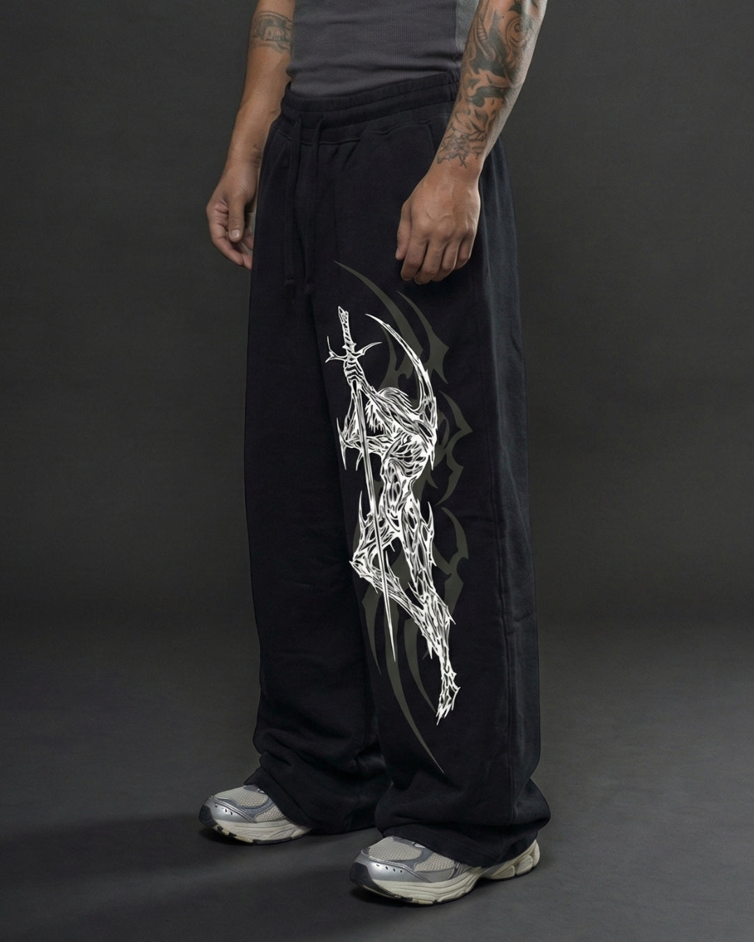 VALKYRIE BAGGY STRAIFIT PANTS